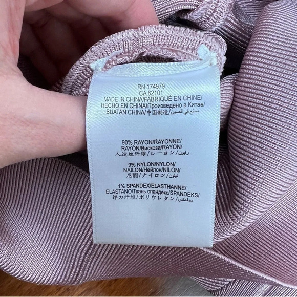 Herve Leger Paris Icon Off The Shoulder Bandage Dress Pink Size XS - Picture 8 of 11